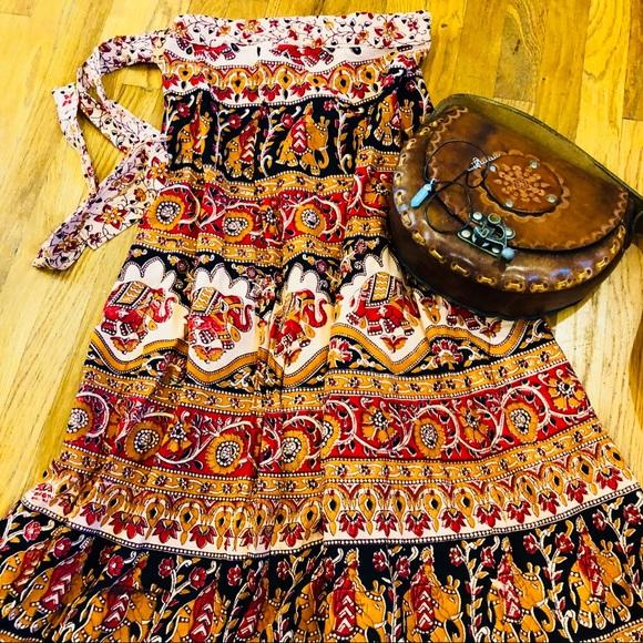 Vintage Dresses & Skirts - ✨FULL WRAP BOHO INDIA SKIRT/DRESS (38”long)✨
